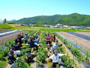 全日制有機農業学校　丹波市立農の学校　  2025年4月第7期受講生募集